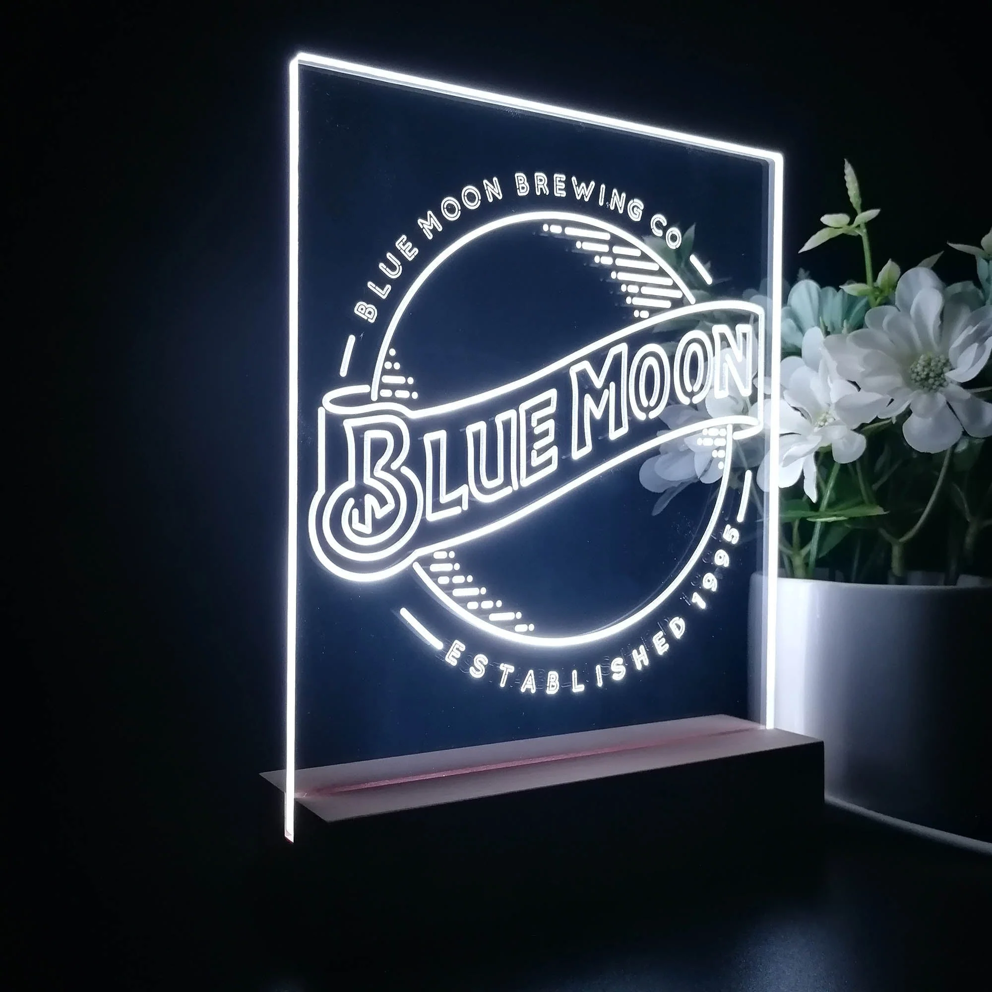 Blue Moon Bar 3D Illusion Night Light Desk Lamp - Image 7